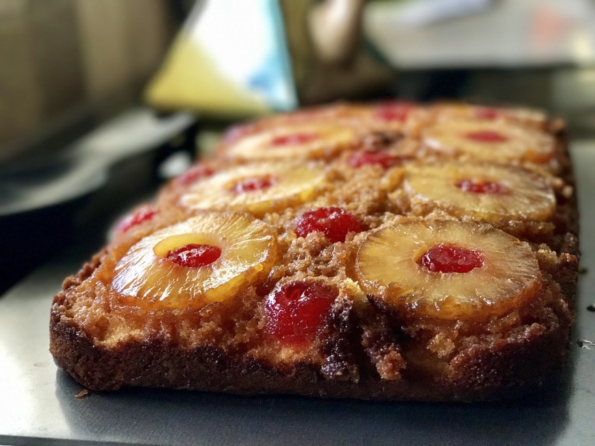 pineapple-upside-down-cake-2442566_1920.jpg