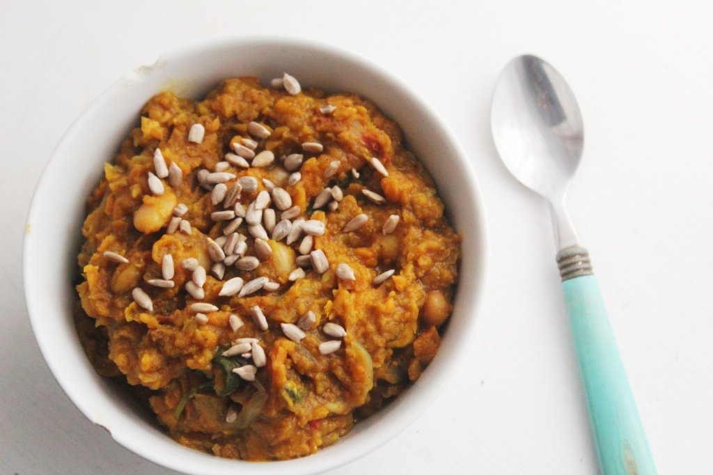 Butterbean Dahl with Sunflower Seeds